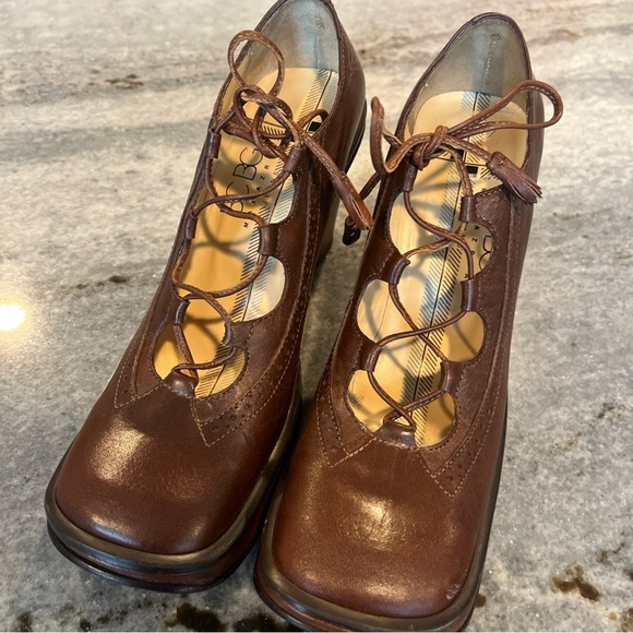 BCBG Lace-Up Baby Doll Block Heel Mary Jane Pumps in Rich Brown 7 1/2 - Picture 8 of 15